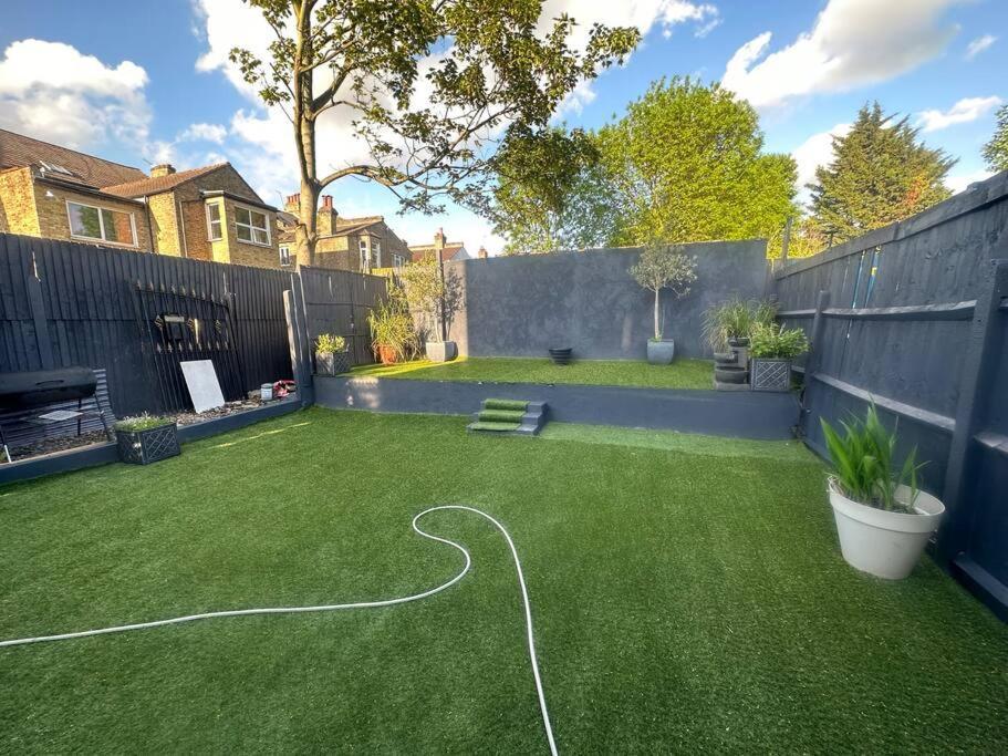 5 Bedroom House Se6 Λονδίνο Εξωτερικό φωτογραφία